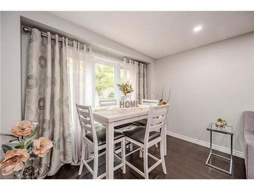 395 Downsview Place, Waterloo, ON - Indoor Photo Showing Dining Room