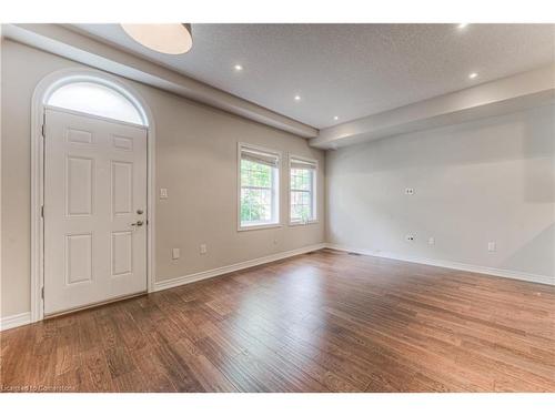 8 Beatrice Lane, Kitchener, ON - Indoor Photo Showing Other Room