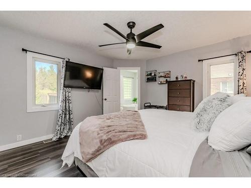 50 Country Creek Drive, Baden, ON - Indoor Photo Showing Bedroom