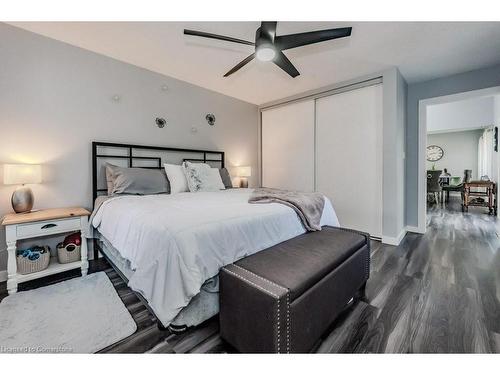 50 Country Creek Drive, Baden, ON - Indoor Photo Showing Bedroom