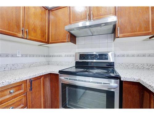 84 Stonecairn Drive, Cambridge, ON - Indoor Photo Showing Kitchen