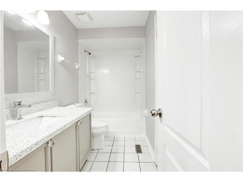 84 Stonecairn Drive, Cambridge, ON - Indoor Photo Showing Bathroom