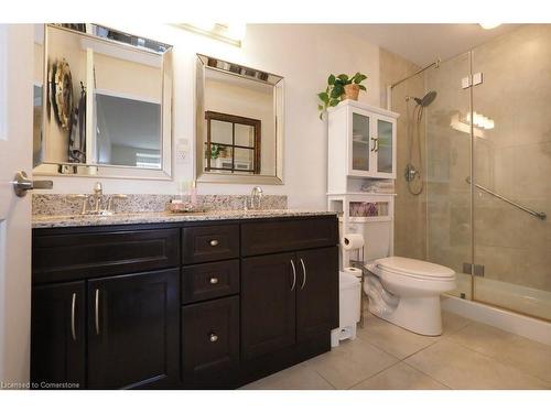 803-539 Belmont Avenue W, Kitchener, ON - Indoor Photo Showing Bathroom