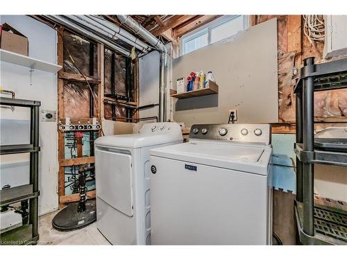 325B Mayview Crescent, Waterloo, ON - Indoor Photo Showing Laundry Room