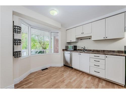 325B Mayview Crescent, Waterloo, ON - Indoor Photo Showing Kitchen With Double Sink