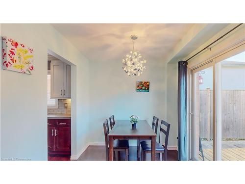 5 Michelle Court, Kitchener, ON - Indoor Photo Showing Dining Room