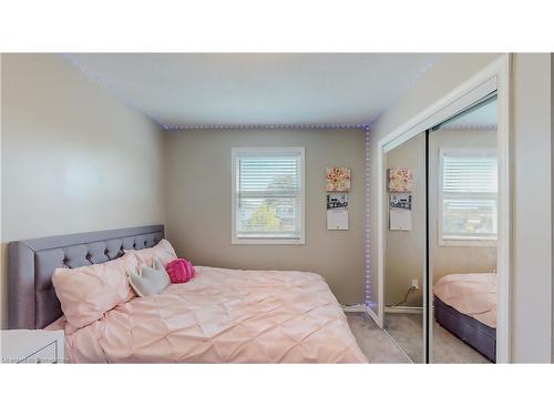 5 Michelle Court, Kitchener, ON - Indoor Photo Showing Bedroom