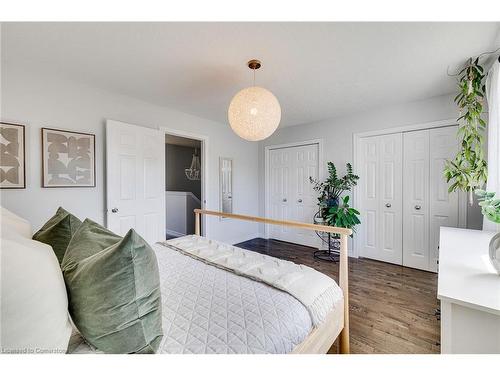 36 Tudor Street, Kitchener, ON - Indoor Photo Showing Bedroom