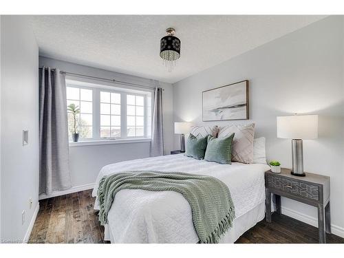 36 Tudor Street, Kitchener, ON - Indoor Photo Showing Bedroom