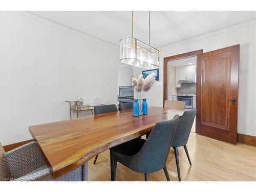 19 Homewood Avenue, Kitchener, ON - Indoor Photo Showing Dining Room