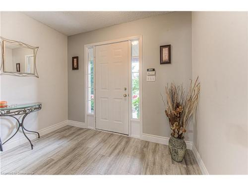 732 Grand Banks Drive, Waterloo, ON - Indoor Photo Showing Other Room