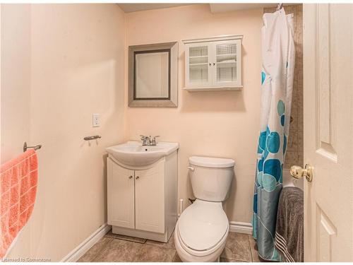 732 Grand Banks Drive, Waterloo, ON - Indoor Photo Showing Bathroom