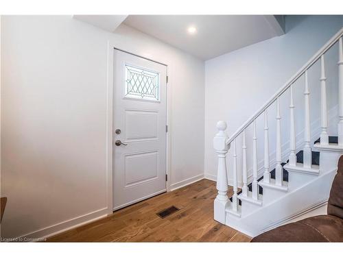 707 Conservation Drive, Waterloo, ON - Indoor Photo Showing Other Room