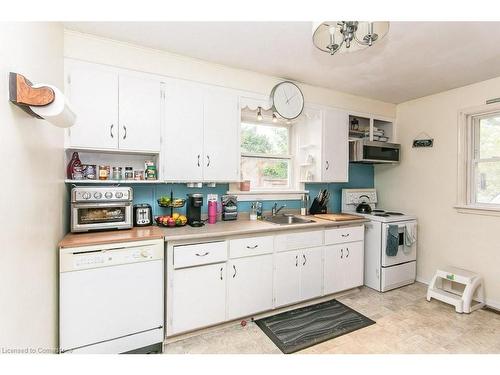 214 Union Street E, Waterloo, ON - Indoor Photo Showing Kitchen