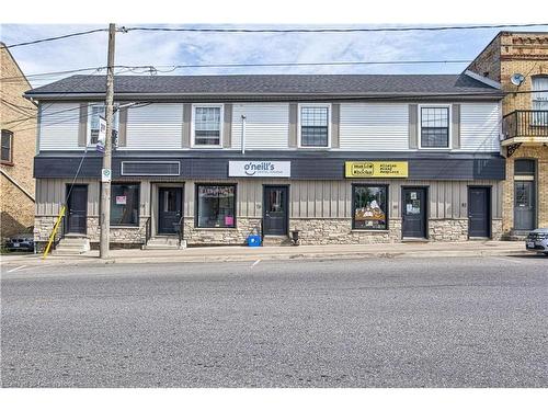 82 Stanley Street, Ayr, ON 