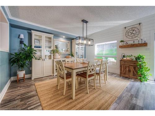 638 Mortimer Drive, Cambridge, ON - Indoor Photo Showing Dining Room