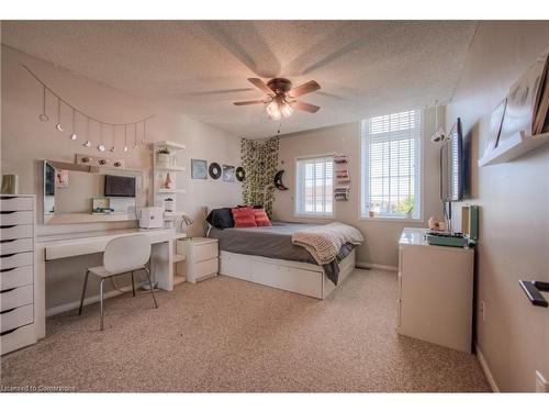 638 Mortimer Drive, Cambridge, ON - Indoor Photo Showing Bedroom