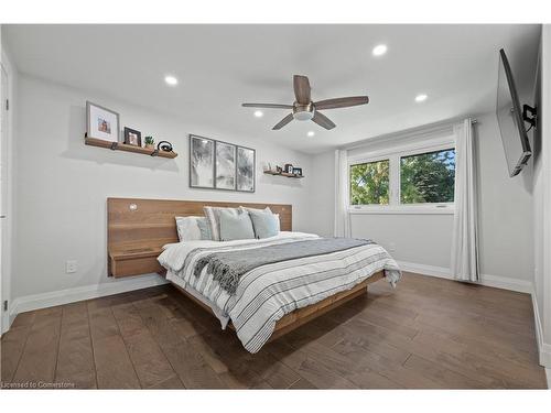 52 Rosewood Drive, Kitchener, ON - Indoor Photo Showing Bedroom