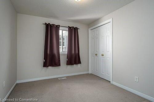 239 Bridlewreath Street, Kitchener, ON - Indoor Photo Showing Other Room