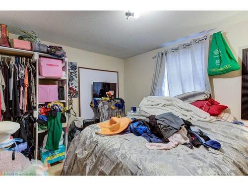 410 Queen Street S, Palmerston, ON - Indoor Photo Showing Bedroom