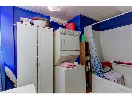 410 Queen Street S, Palmerston, ON - Indoor Photo Showing Laundry Room