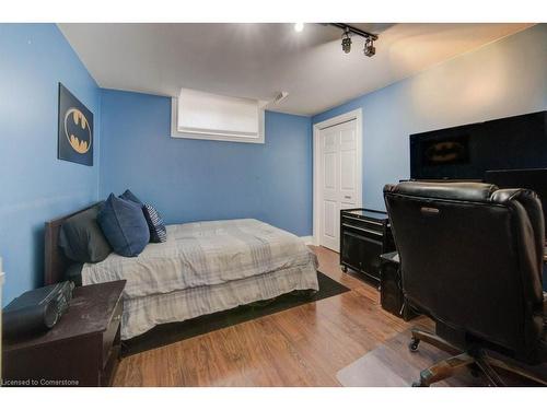 87 Green Bank Drive, Cambridge, ON - Indoor Photo Showing Bedroom