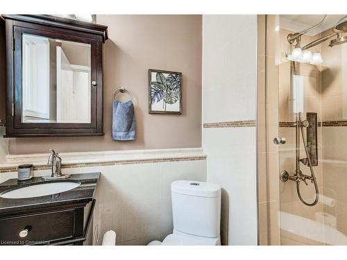 3 Kerwood Drive, Cambridge, ON - Indoor Photo Showing Bathroom