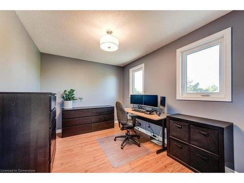 3 Kerwood Drive, Cambridge, ON - Indoor Photo Showing Office