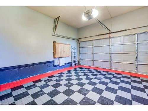 3 Kerwood Drive, Cambridge, ON - Indoor Photo Showing Garage