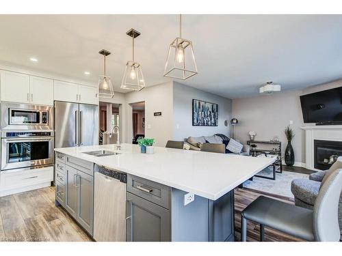 3 Kerwood Drive, Cambridge, ON - Indoor Photo Showing Kitchen With Double Sink With Upgraded Kitchen