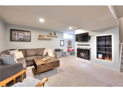 51-20 Paulander Drive, Kitchener, ON - Indoor Photo Showing Living Room With Fireplace