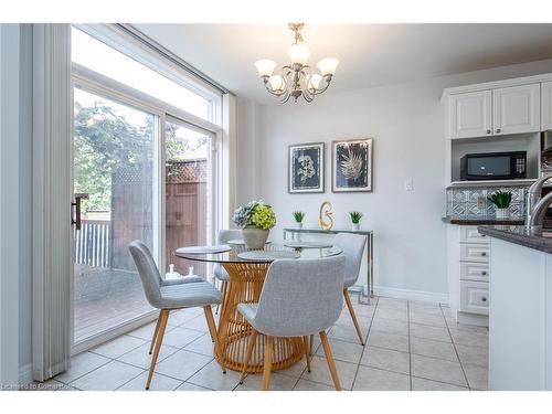 379 Beaver Creek Road, Waterloo, ON - Indoor Photo Showing Dining Room