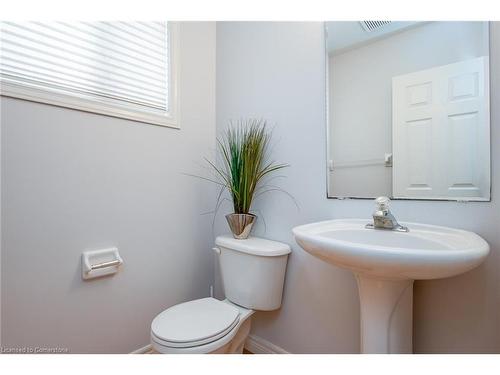 379 Beaver Creek Road, Waterloo, ON - Indoor Photo Showing Bathroom