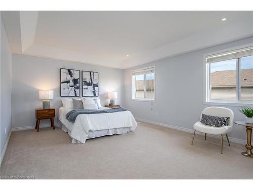 379 Beaver Creek Road, Waterloo, ON - Indoor Photo Showing Bedroom