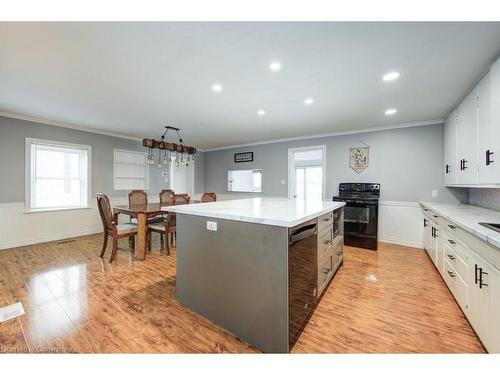 86119 Kintail Line, Ashfield-Colborne-Wawanosh, ON - Indoor Photo Showing Kitchen