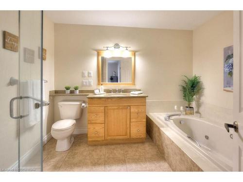 3-318 Roxton Drive, Waterloo, ON - Indoor Photo Showing Bathroom