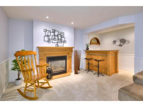 3-318 Roxton Drive, Waterloo, ON - Indoor Photo Showing Living Room With Fireplace