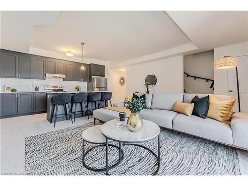 A012-142 Foamflower Place, Waterloo, ON - Indoor Photo Showing Living Room