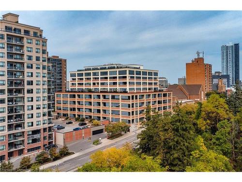 322-112 Benton Street, Kitchener, ON - Outdoor With Facade