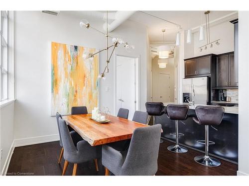 322-112 Benton Street, Kitchener, ON - Indoor Photo Showing Dining Room