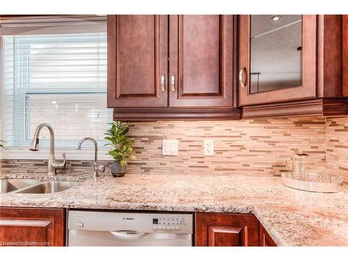 313 Zeller Drive, Kitchener, ON - Indoor Photo Showing Kitchen With Double Sink With Upgraded Kitchen