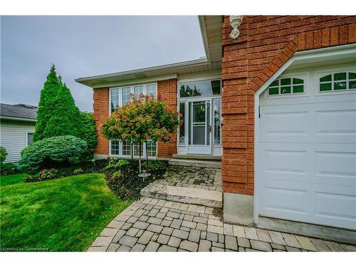 219 Misty Court, Kitchener, ON - Outdoor