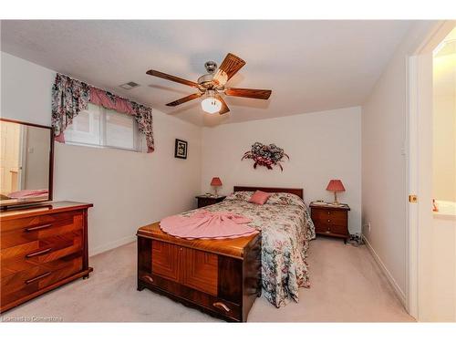 219 Misty Court, Kitchener, ON - Indoor Photo Showing Bedroom