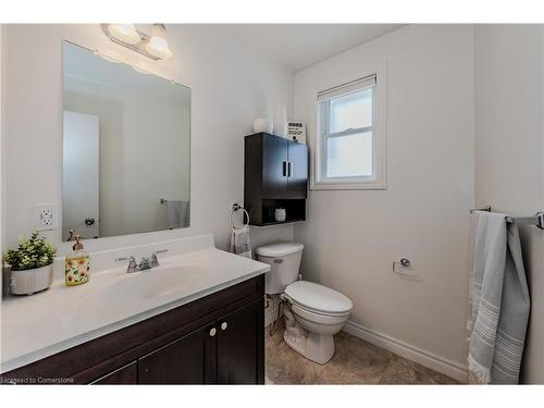 35-60 Elmsdale Drive, Kitchener, ON - Indoor Photo Showing Bathroom