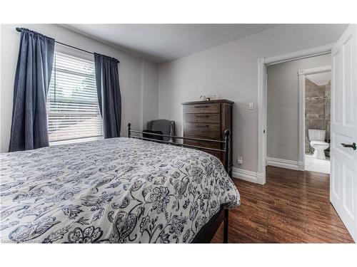 93 Joseph Street, Kitchener, ON - Indoor Photo Showing Bedroom