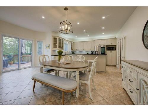 58 West Acres Crescent, Kitchener, ON - Indoor Photo Showing Dining Room