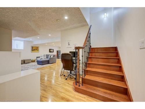 58 West Acres Crescent, Kitchener, ON - Indoor