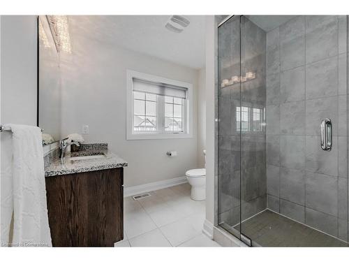 6 Greyhawk Street, Kitchener, ON - Indoor Photo Showing Bathroom