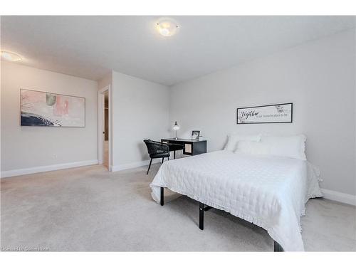 6 Greyhawk Street, Kitchener, ON - Indoor Photo Showing Bedroom