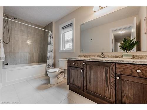 6 Greyhawk Street, Kitchener, ON - Indoor Photo Showing Bathroom